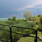 Nefelejcs Дом отдыха *